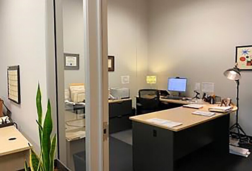 851 Napa Valley Corporate Way, Napa, CA à louer - Photo intérieure – Image 2 sur 6