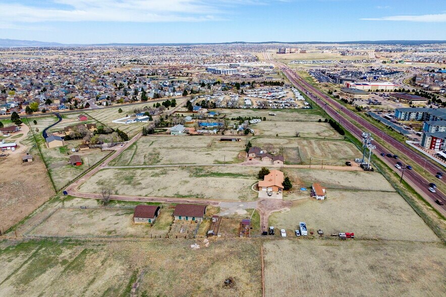 6065 Templeton Gap Rd, Colorado Springs, CO à vendre - Aérien – Image 2 sur 11