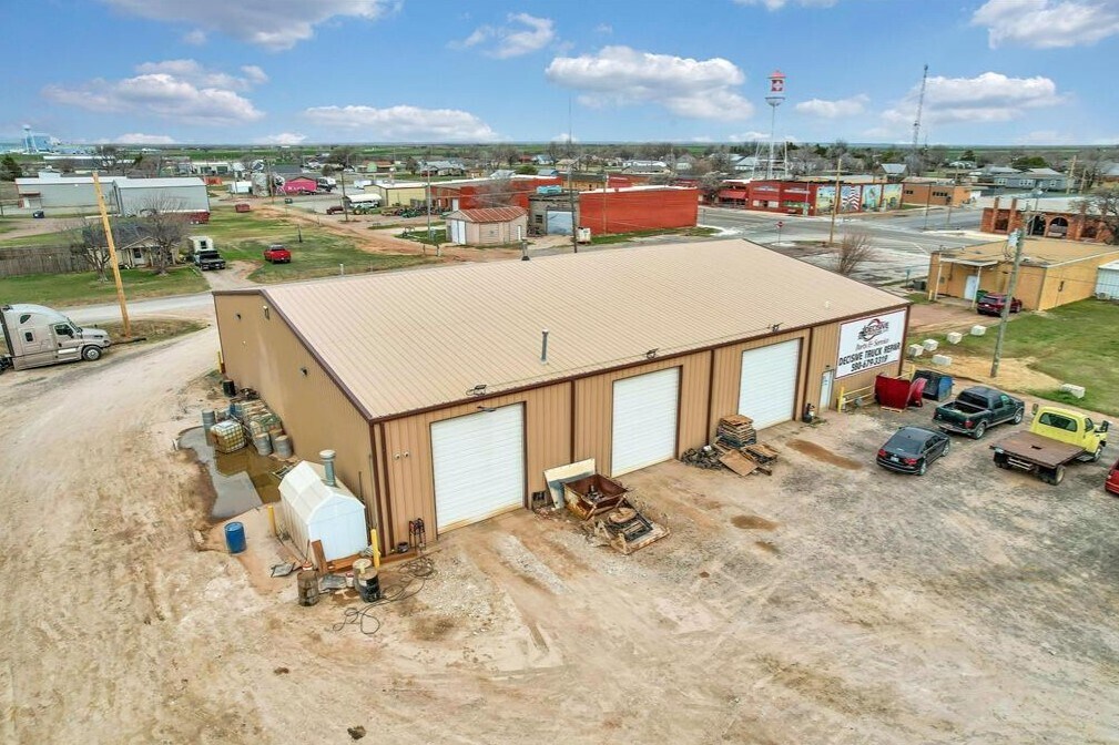 102 S Broadway Ave, Duke, OK à vendre Photo de l’immeuble– Image 1 sur 1