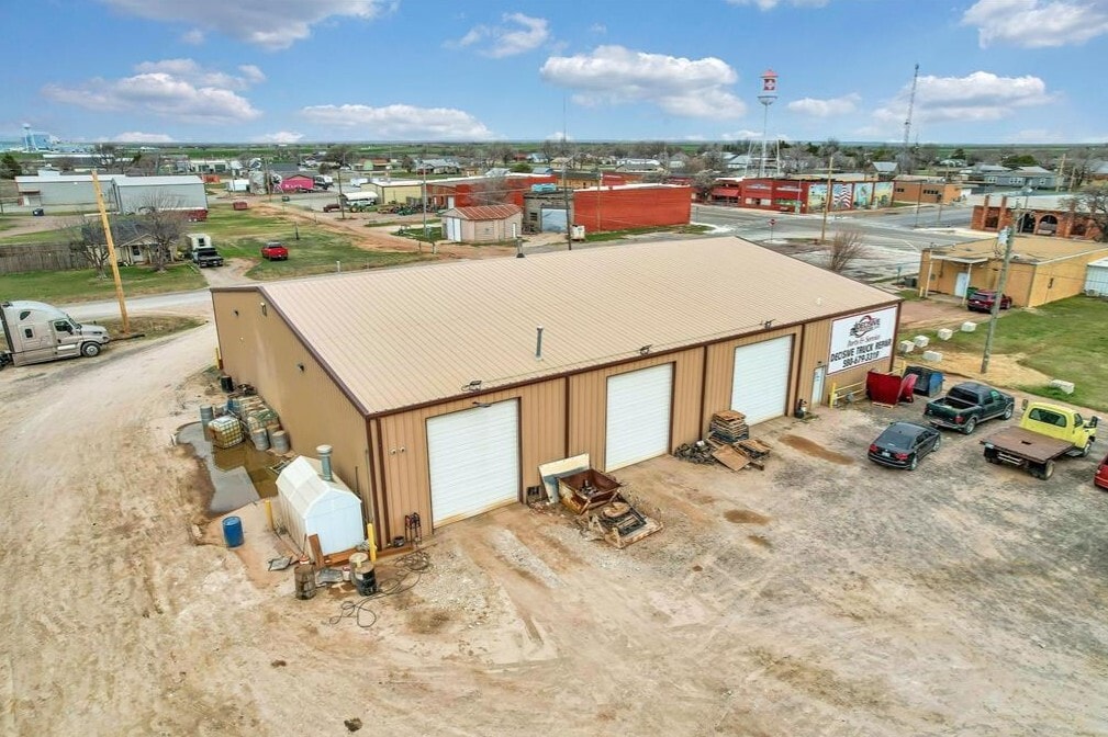102 S Broadway Ave, Duke, OK à louer Photo principale– Image 1 sur 40