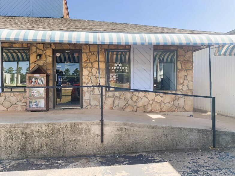 5300 E Highway 37, Tuttle, OK à louer - Photo de l’immeuble – Image 3 sur 14