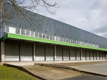 Industriel/Logistique dans SAINT-OUEN-L'AUMONE à louer - Photo de l’immeuble – Image 2 sur 8
