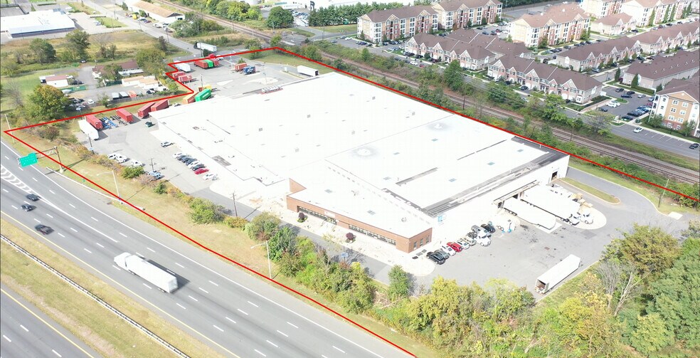 140 South Ave, South Plainfield, NJ à louer - Photo de l’immeuble – Image 1 sur 6