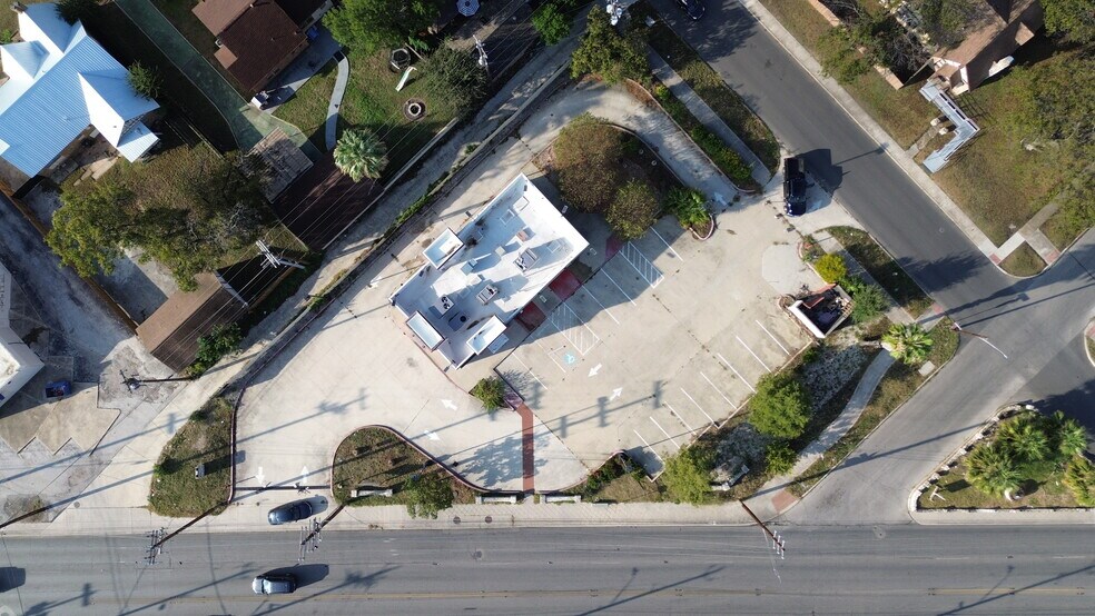 2319 Fredericksburg Rd, San Antonio, TX à vendre - Photo de l’immeuble – Image 2 sur 6