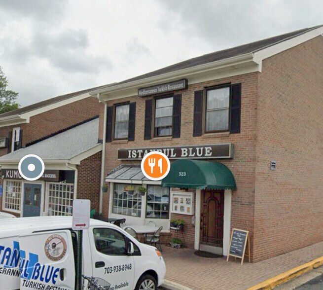 523 Maple Ave W, Vienna, VA à louer - Photo de l’immeuble – Image 3 sur 5