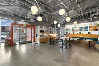 288 106th Ave NE, Bellevue, WA à louer Photo intérieure– Image 2 sur 7