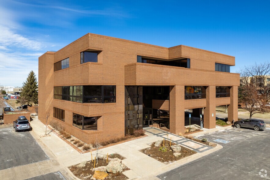 3223 Arapahoe Ave, Boulder, CO à louer - Photo de l’immeuble – Image 3 sur 38