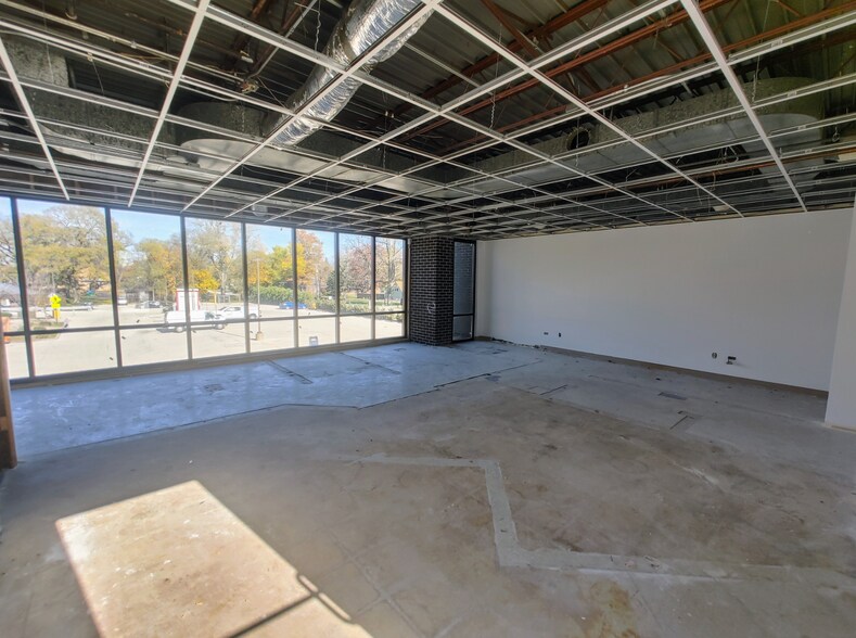 12211 S Harlem Ave, Palos Heights, IL à louer - Photo intérieure – Image 3 sur 13