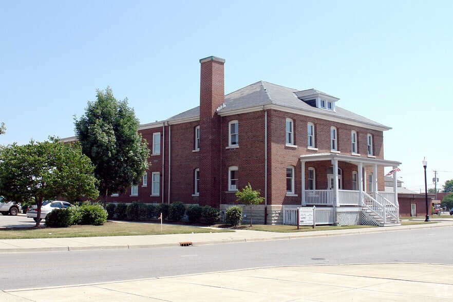 9120 Otis Ave, Indianapolis, IN à louer - Photo de l’immeuble – Image 2 sur 9