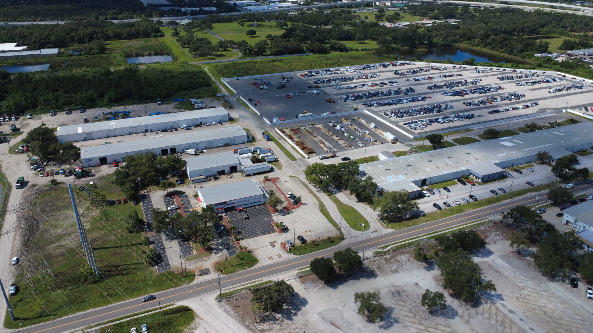 5200-5220 126th Ave N, Clearwater, FL à louer Photo de l’immeuble– Image 1 sur 10