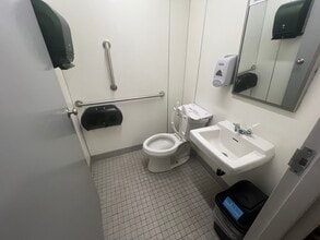 25 E Pike St, Canonsburg, PA à louer Photo de l’immeuble– Image 1 sur 22