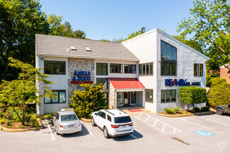 Plus de détails pour 528 E Lancaster Ave, Wayne, PA - Bureau à louer