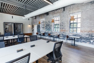 97 Broad St NW, Atlanta, GA à louer Photo intérieure– Image 1 sur 13