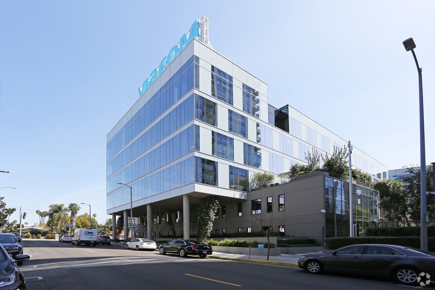 1575 N Gower St, Los Angeles, CA à louer - Photo de l’immeuble – Image 3 sur 6