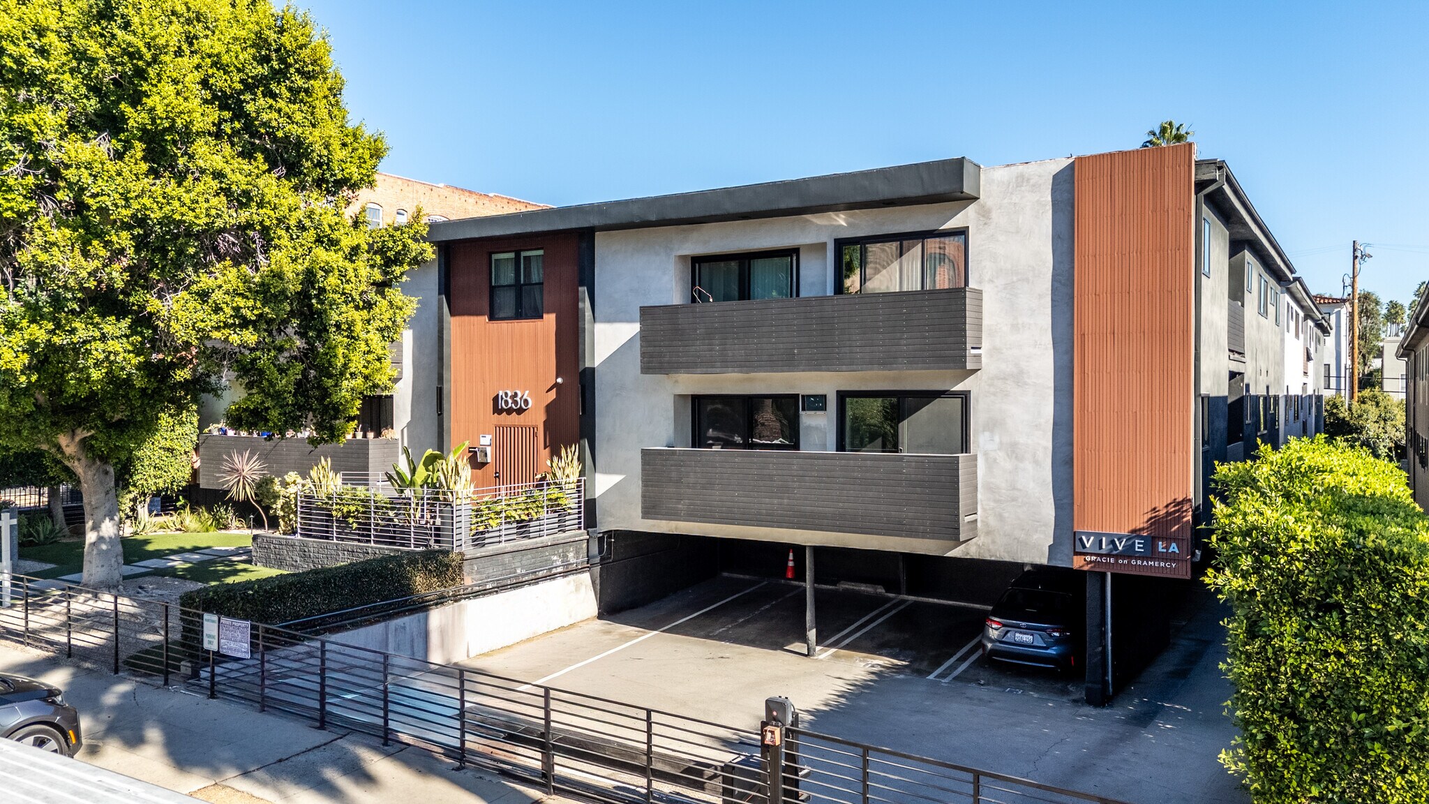 1832 N Gramercy Pl, Los Angeles, CA à vendre Photo principale– Image 1 sur 5