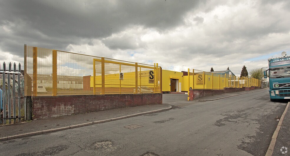 Bahama Rd, Haydock à louer - Photo de l’immeuble – Image 3 sur 10