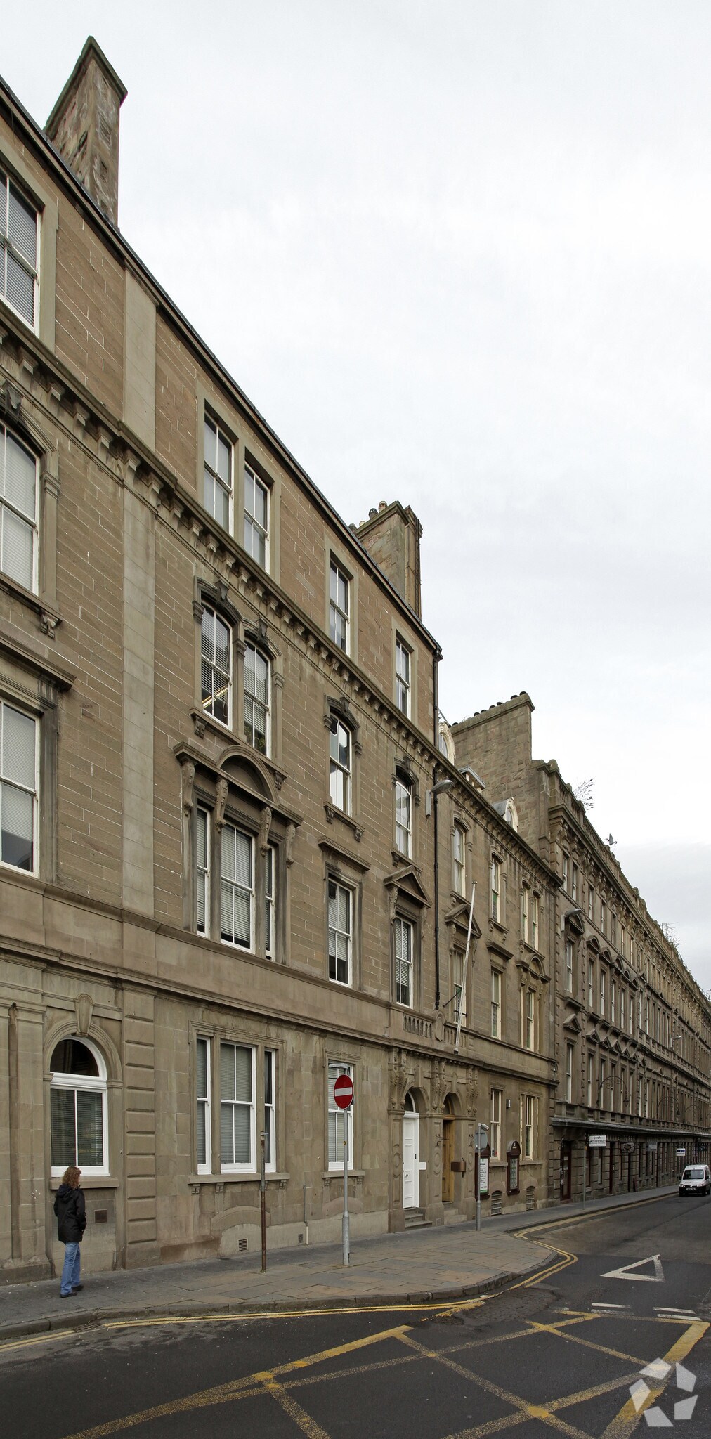 27 Bank St, Dundee à louer Photo principale– Image 1 sur 6