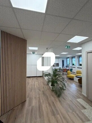 Plus de détails pour Bureau à louer