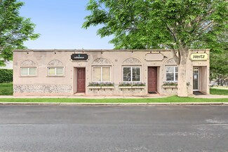 Plus de détails pour 59 Maple St, Southampton, NY - Local d'activités à louer