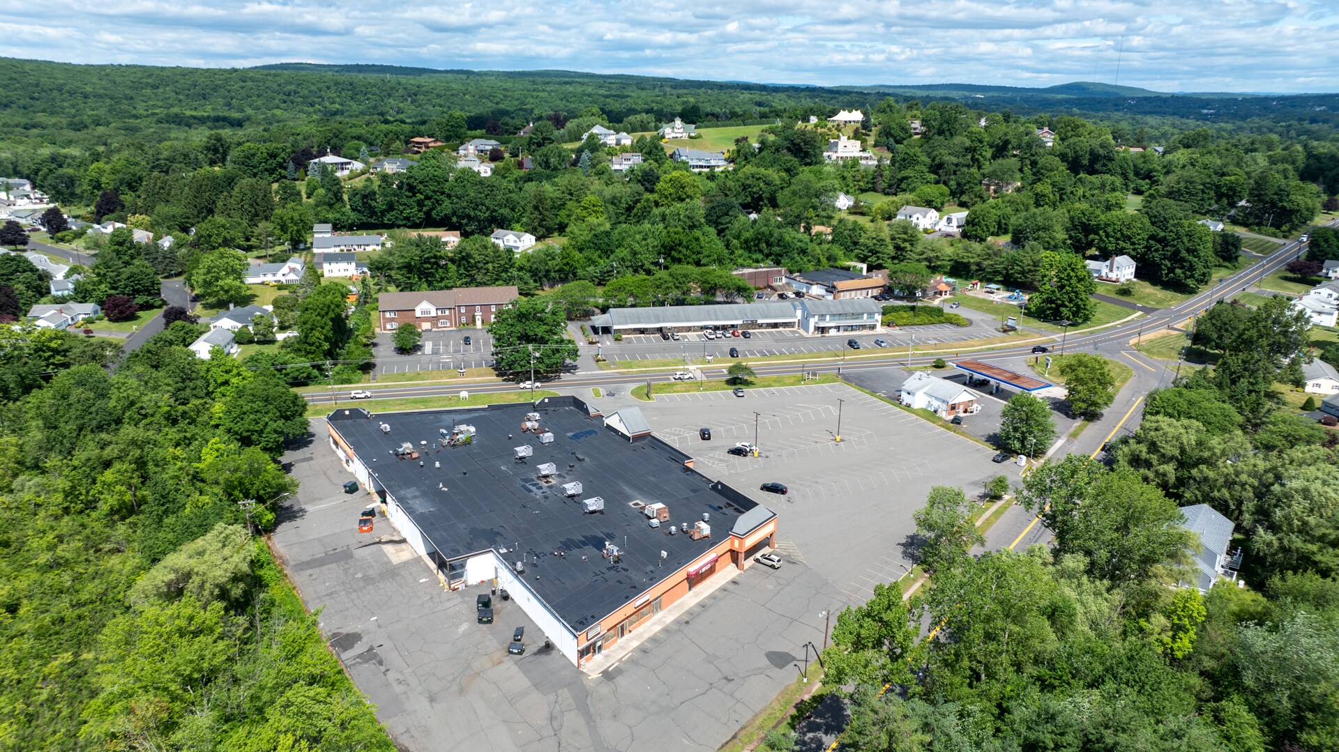 41-67 Chamberlain Hwy, Berlin, CT à louer Photo de l’immeuble– Image 1 sur 18