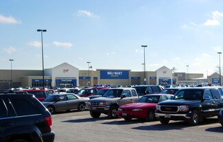 Plus de détails pour 1215 S Main St, Bryan, OH - Local commercial à louer