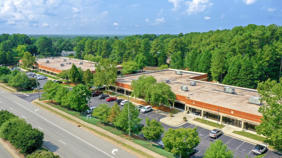 7101 Creedmoor Rd, Raleigh, NC à louer - Aérien – Image 1 sur 23