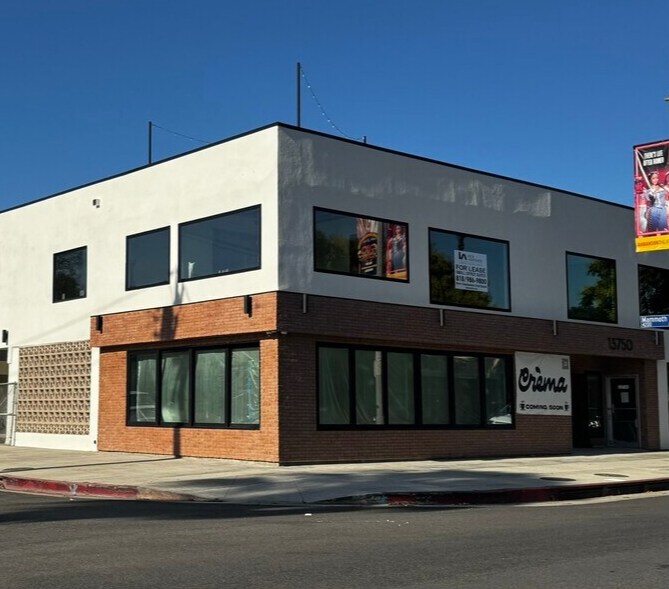 13750 Ventura Blvd, Sherman Oaks, CA à louer Photo de l’immeuble– Image 1 sur 9