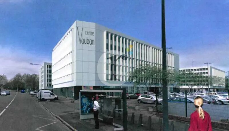 Bureau dans Lille à louer - Photo de l’immeuble – Image 2 sur 9