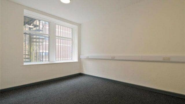 17-19 Nicholas St, Burnley à vendre - Photo de l’immeuble – Image 3 sur 5