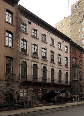 Plus de détails pour 21 W 9th St, New York, NY - Local commercial à louer