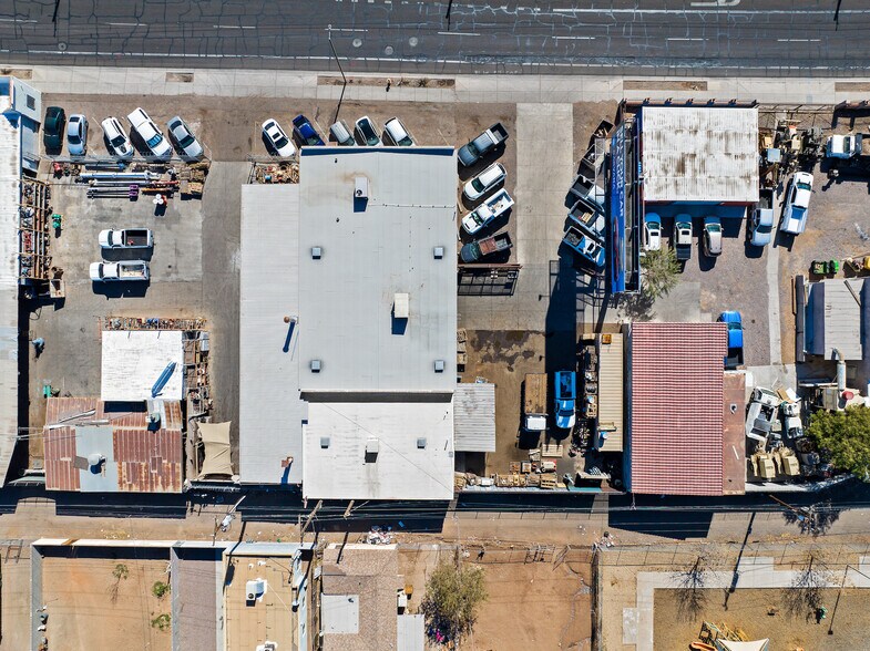 2824 E Washington St, Phoenix, AZ à vendre - Photo de l’immeuble – Image 2 sur 8