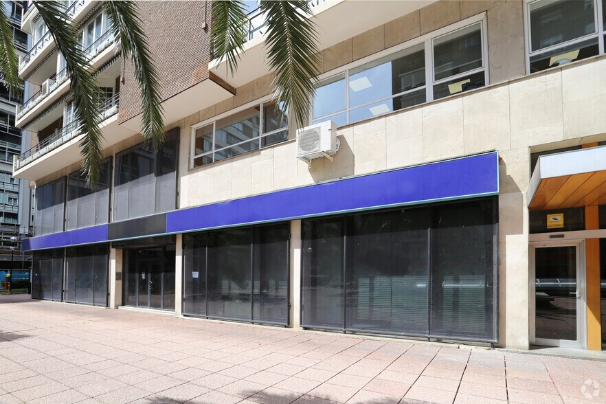 Immeuble residentiel dans Madrid, Madrid à vendre - Photo intérieure – Image 1 sur 1