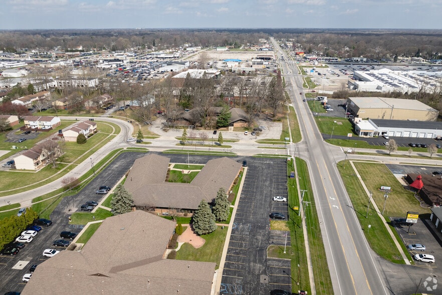 2735 N Holland Sylvania Rd, Toledo, OH à vendre - Aérien – Image 2 sur 7