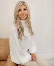 Tara Ellis