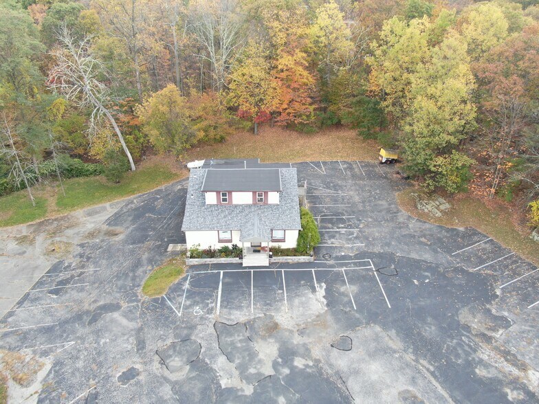 409 Woodport Rd, Sparta, NJ à vendre - Photo de l’immeuble – Image 2 sur 58