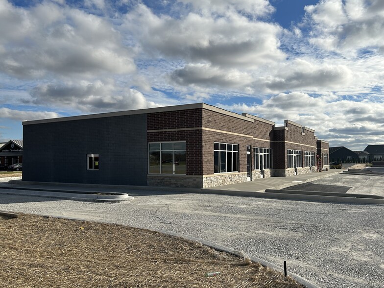 14805 W 101st Ave, Dyer, IN à louer - Photo de l’immeuble – Image 3 sur 4