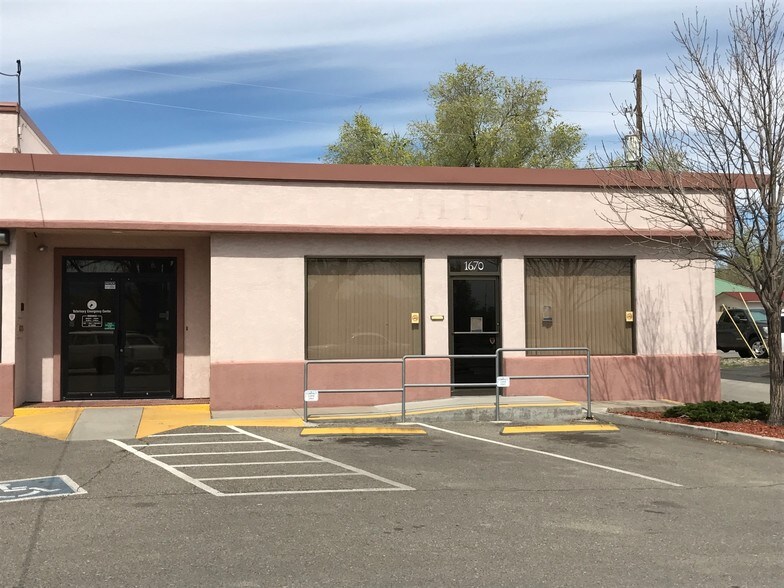 1640-1670 North Ave, Grand Junction, CO à louer - Photo de l’immeuble – Image 2 sur 3