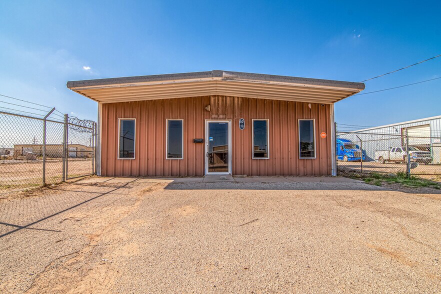 1010 Dayton Rd, Midland, TX à vendre - Photo de l’immeuble – Image 3 sur 19