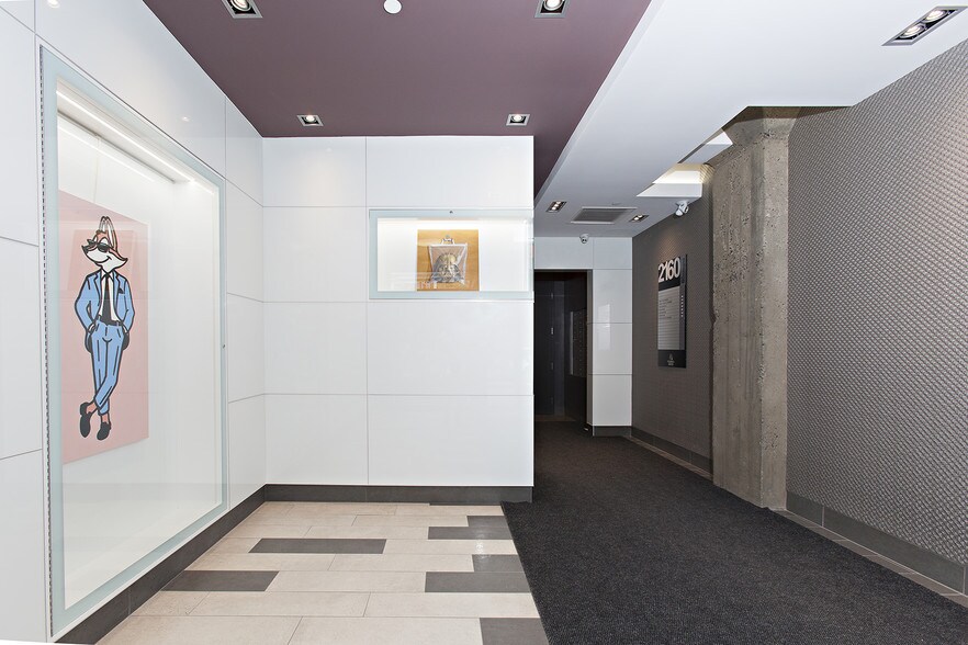 2160-2170 Rue de la Montagne, Montréal, QC à louer - Hall d’entrée – Image 3 sur 11