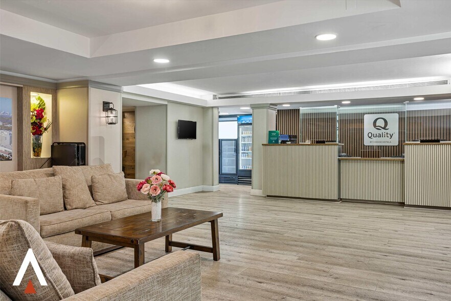 3959 NW 79th Ave, Doral, FL à vendre - Photo intérieure – Image 2 sur 27