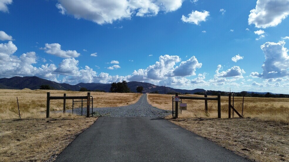 4447 Highway 12, San Andreas, CA à vendre - Photo de l’immeuble – Image 3 sur 12