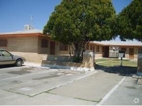 8718 Lawson Dr, El Paso, TX à vendre - Photo principale – Image 2 sur 19