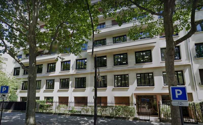 Immeuble residentiel dans Paris à vendre Photo de l’immeuble– Image 1 sur 9