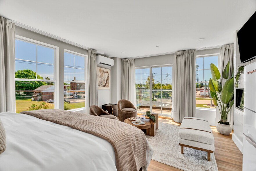 32 Broadway Ave, Mystic, CT à vendre - Photo de l’immeuble – Image 3 sur 51