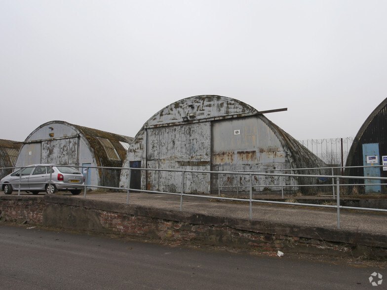 Boughton Industrial Estate, Boughton à vendre - Photo de l’immeuble – Image 1 sur 3
