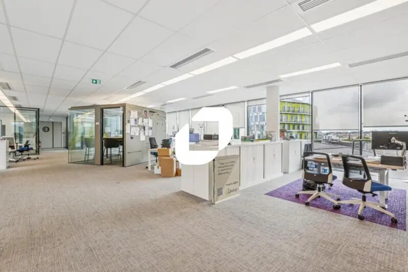 Bureau dans Paris à louer - Photo de l’immeuble – Image 1 sur 42