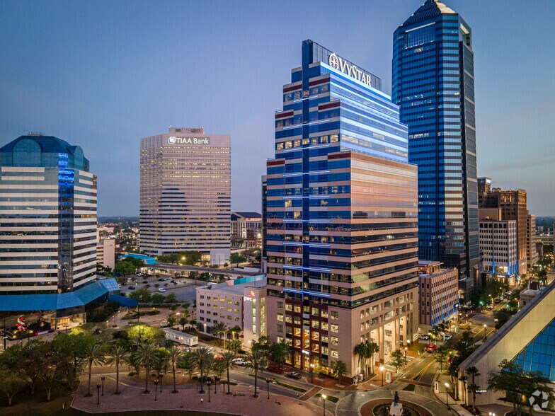 76 S Laura St, Jacksonville, FL à louer - Photo principale – Image 1 sur 12