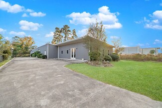 Plus de détails pour 32219 Tamina Rd, Magnolia, TX - Industriel/Logistique à louer