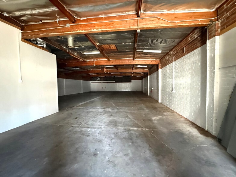 1126 E 14th St, Los Angeles, CA à vendre - Photo intérieure – Image 3 sur 4
