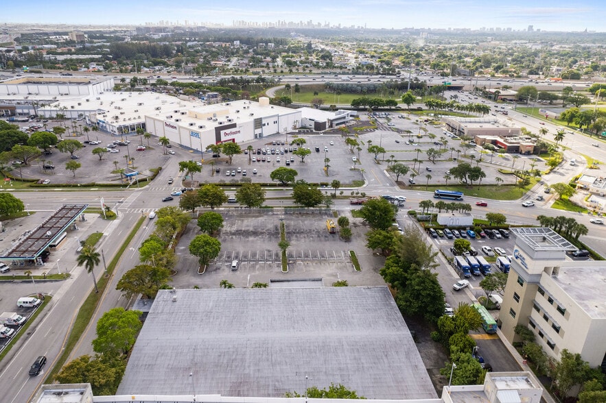 190 NW 79th Ave, Miami, FL à louer - Aérien – Image 3 sur 11